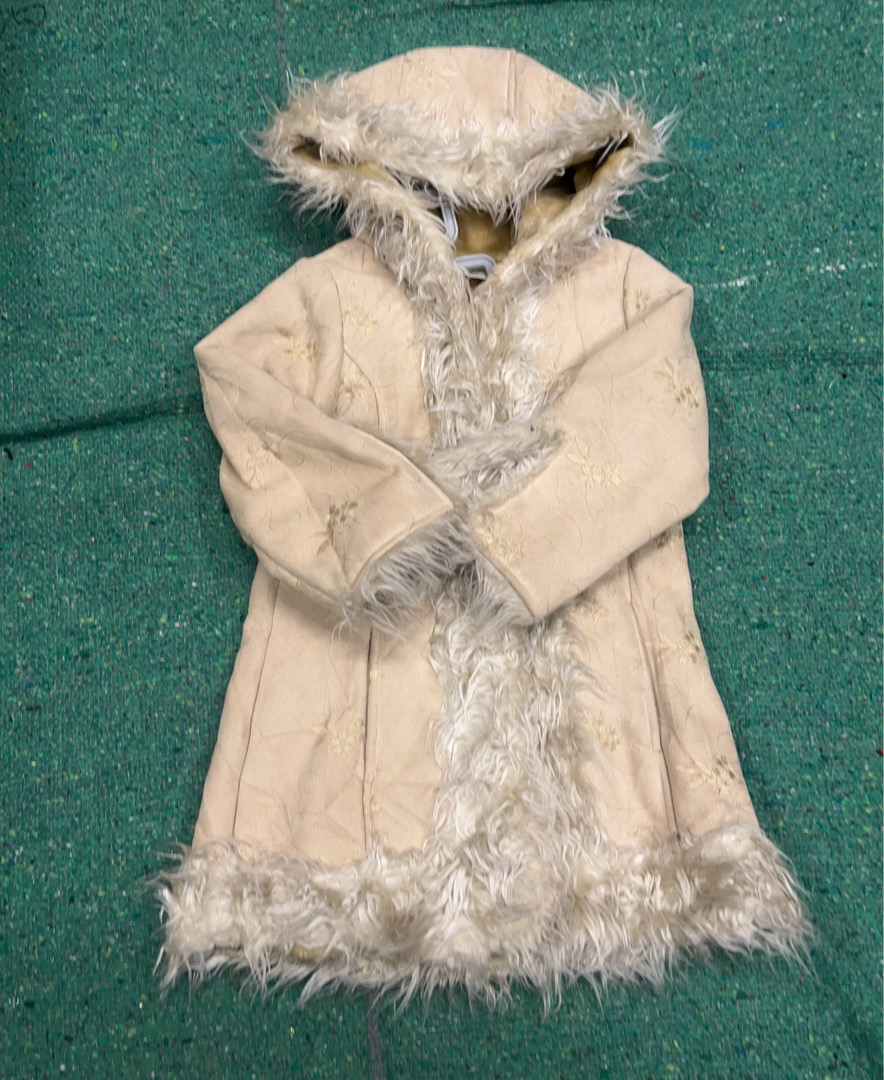 Veste à capuche en fourrure pour enfants Ladybird