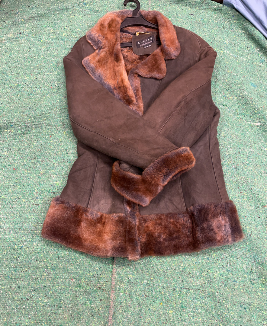 Klever Jindo Fashion Fur Trimmed Coat