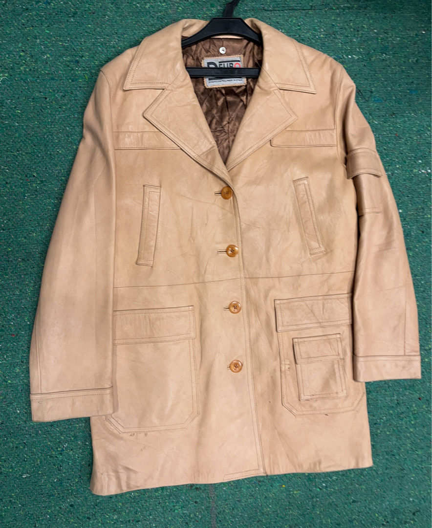 Manteau en cuir DEUBO