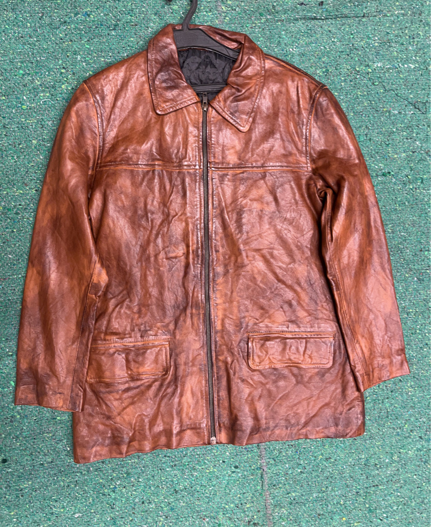 Veste en cuir marron