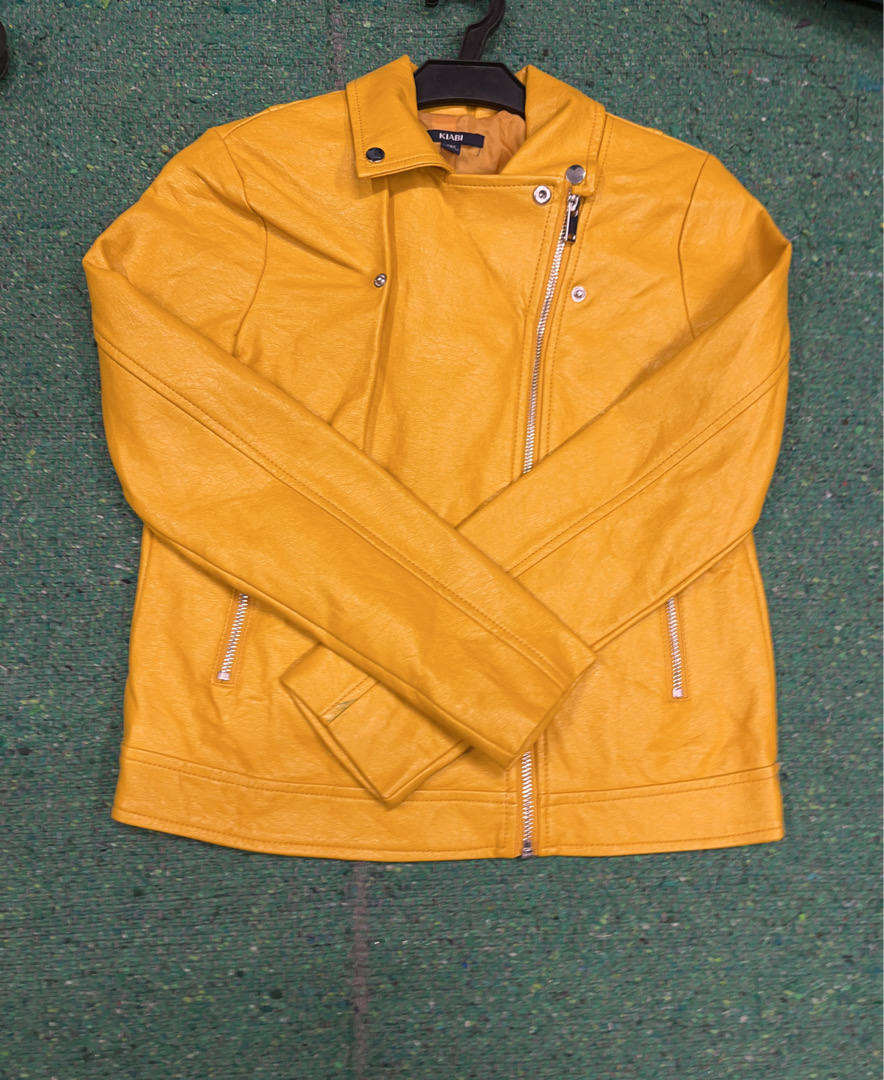 KIABI Yellow Leather Jacket