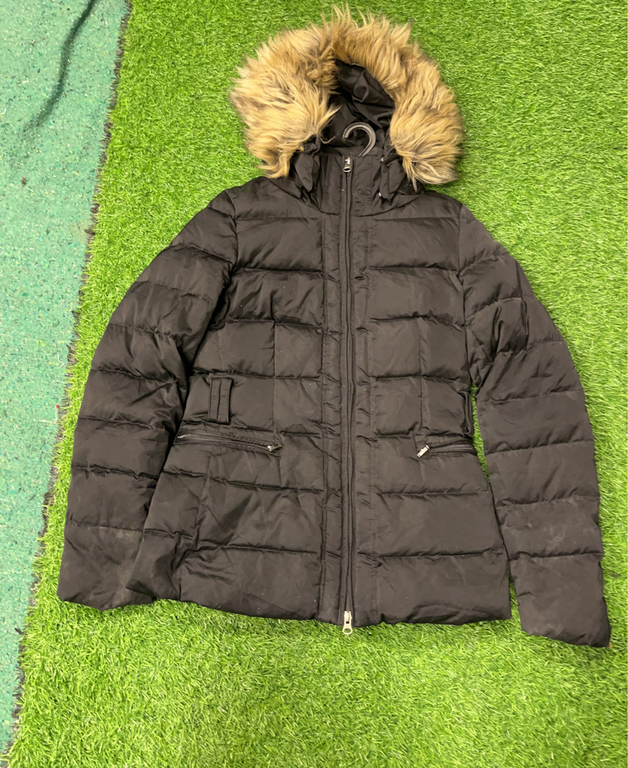 Hallhuber Black Puffer Jacket with Fur-Lined Hood