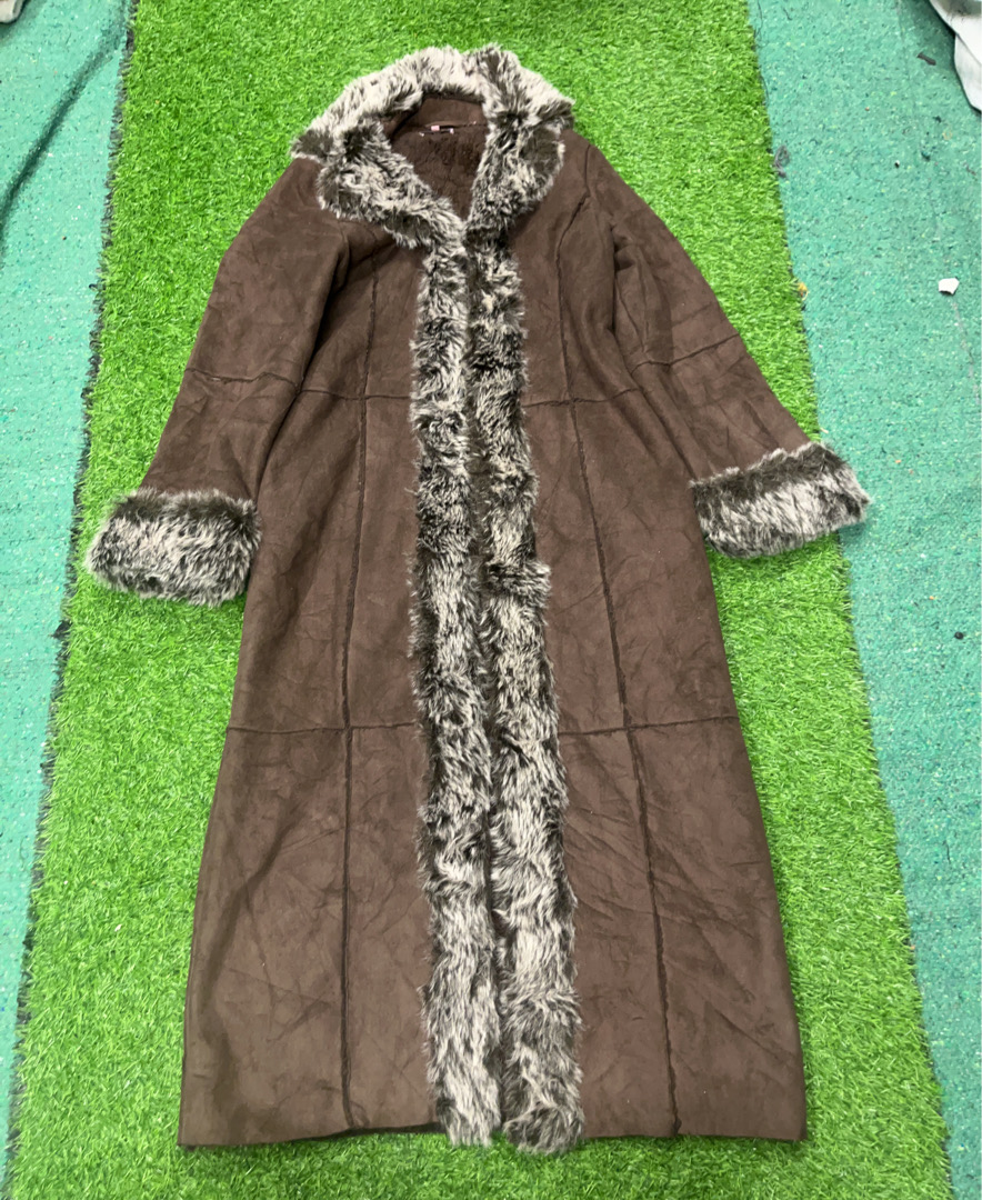 Casaco com Forro de Pele Sem Desculpas