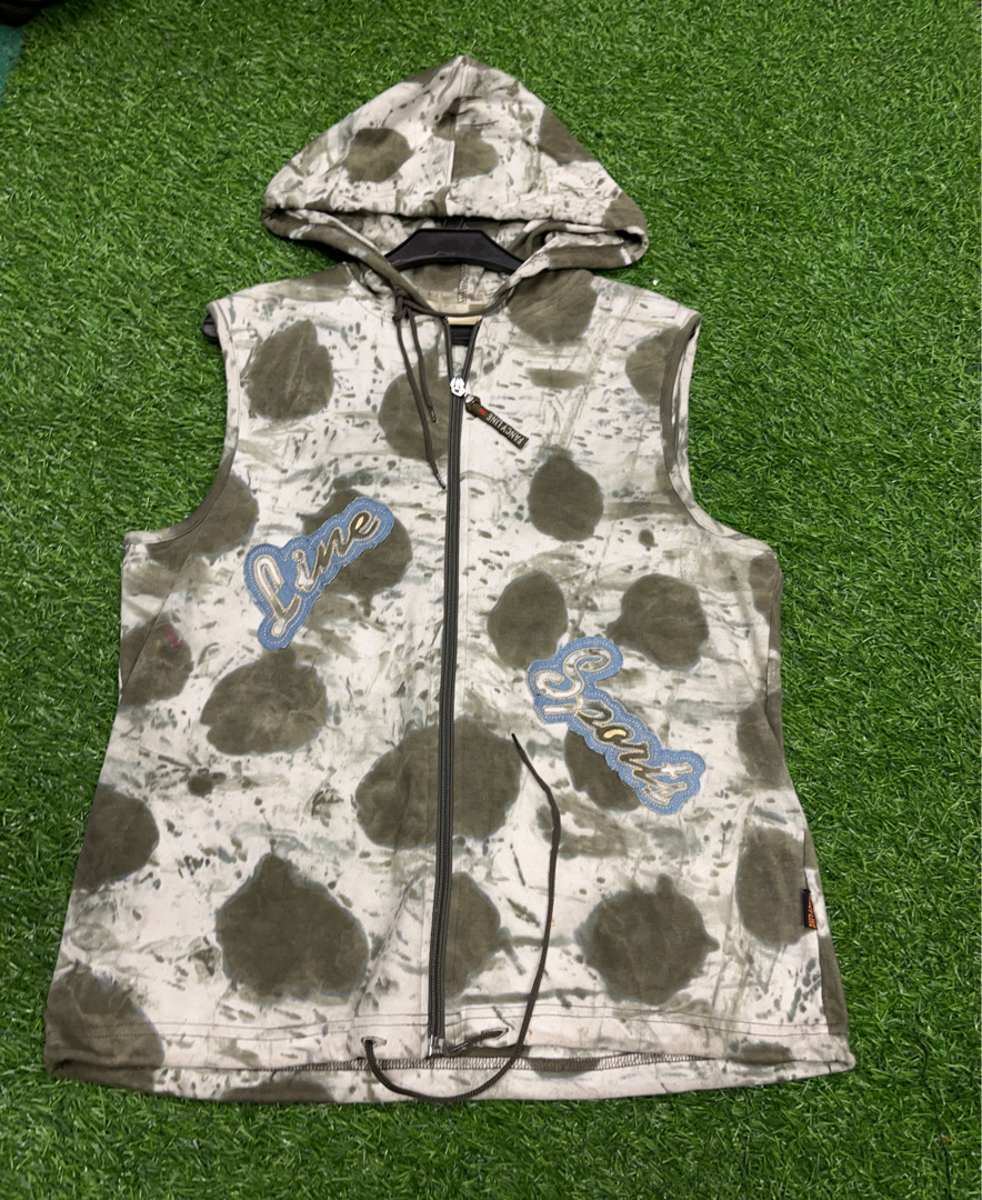 True Fashion Sleeveless Hooded Vest