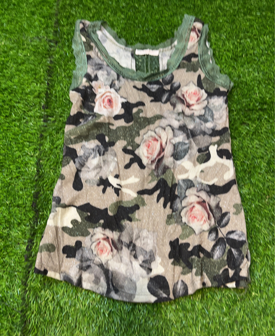 Gricerti Camo Floral Lace Tank Top