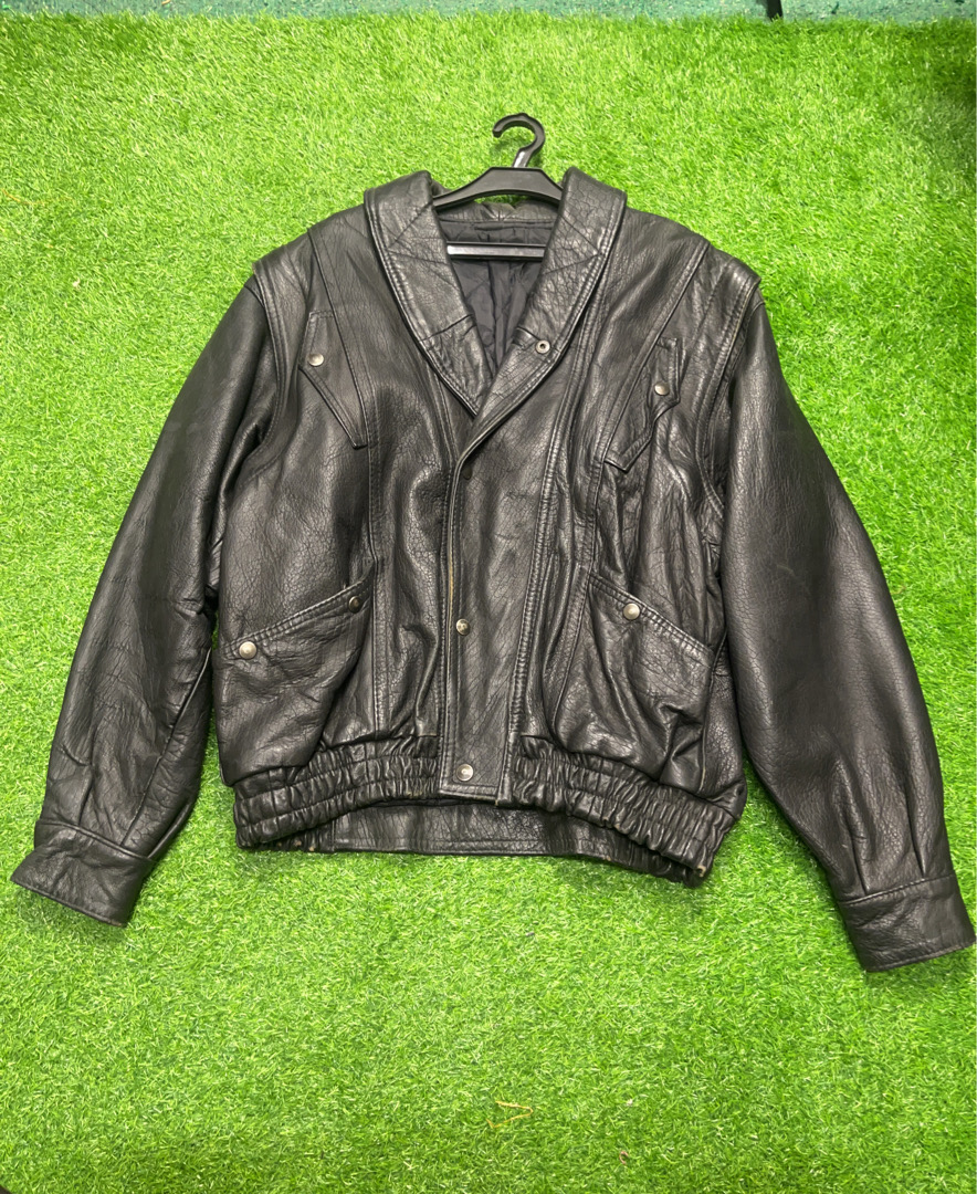 Jaqueta de Couro Preta