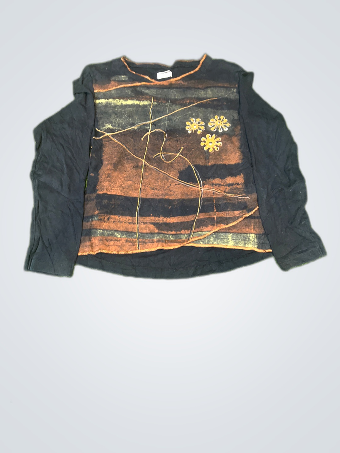 Coin supérieur graphique à manches longues