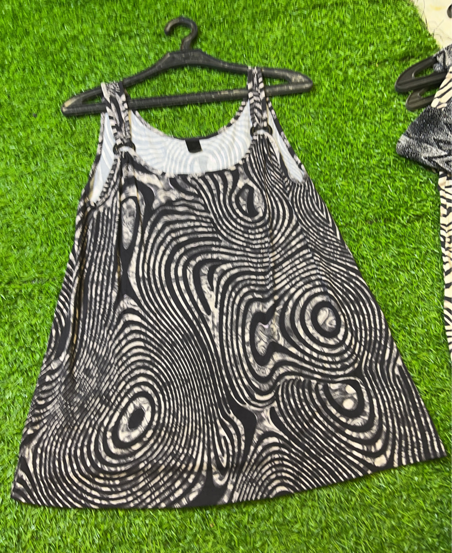 Black and White Patterned Tank Top