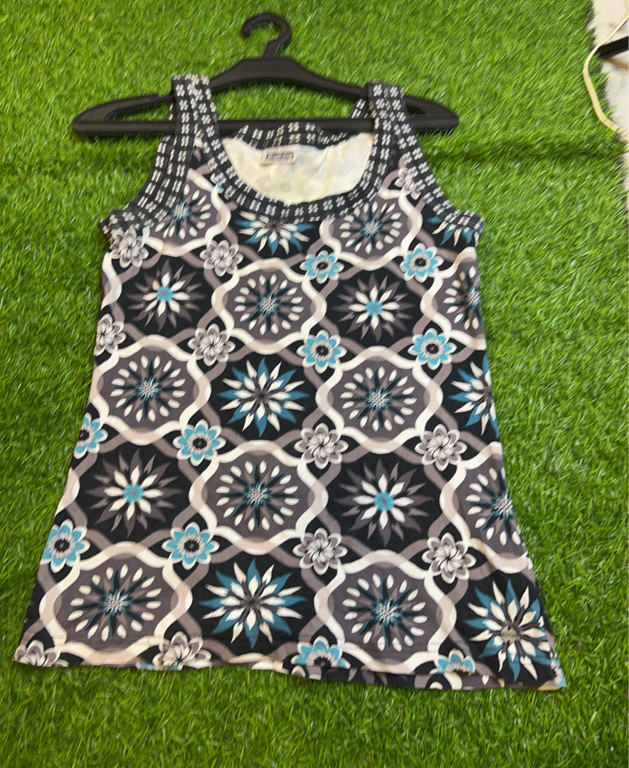 Top senza maniche floreale da donna