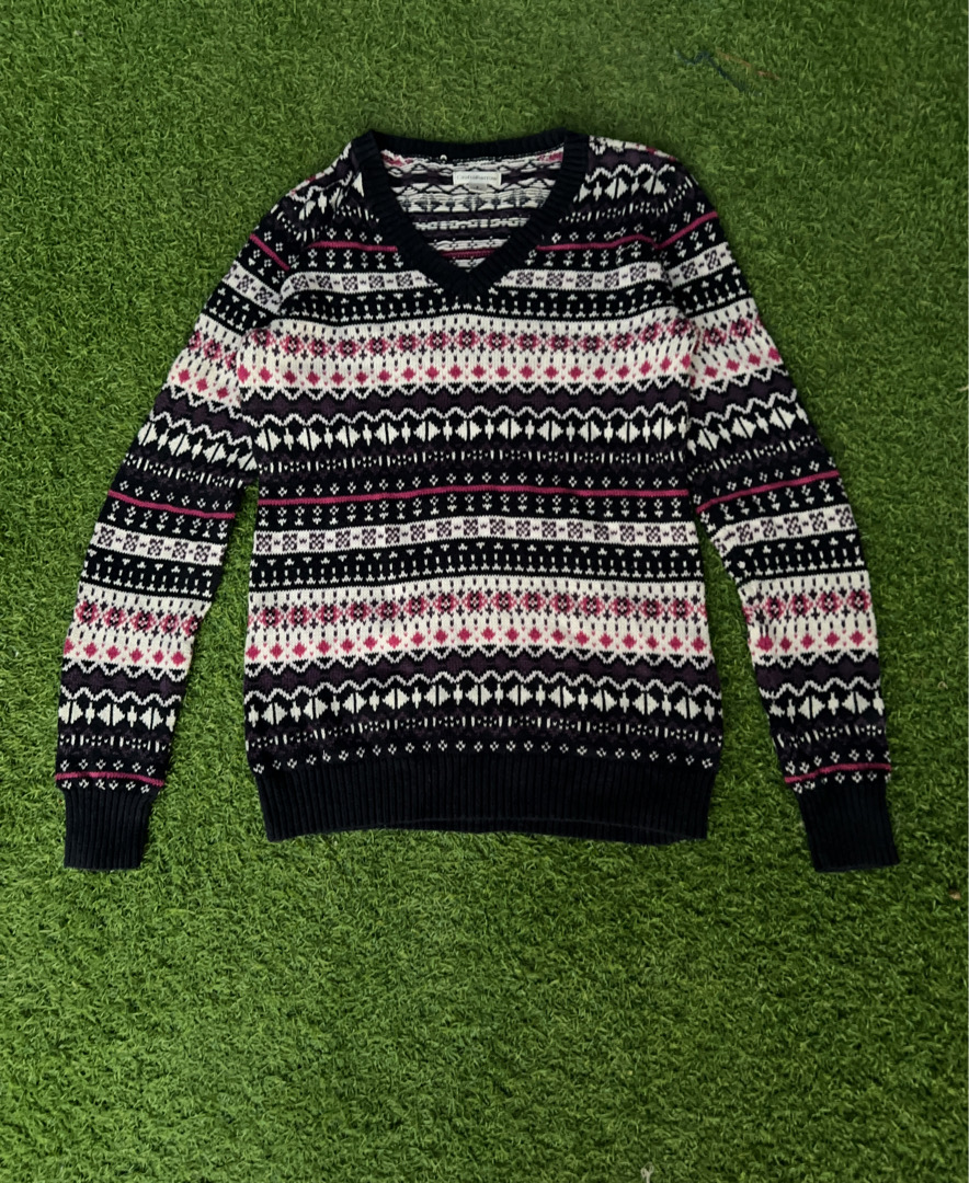 Croft & Barrow V-Neck Knit Sweater