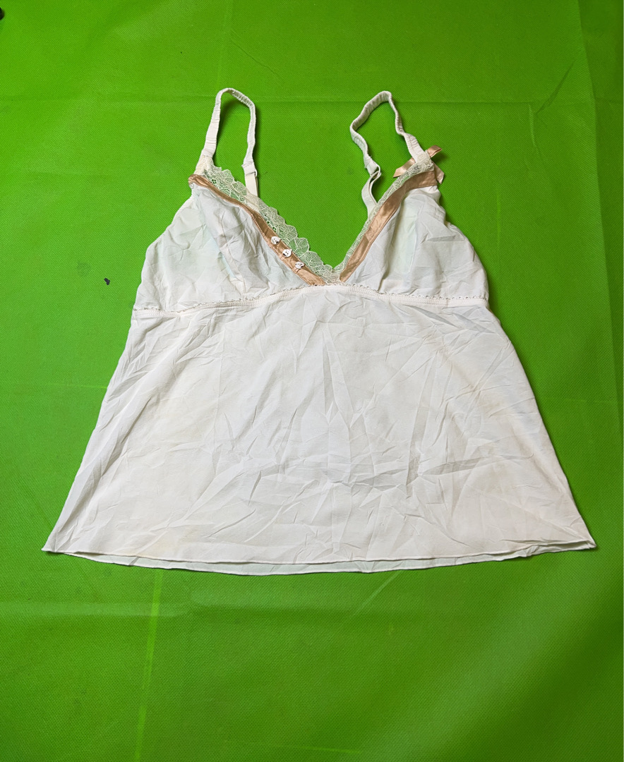 Canotta bianca da donna con pizzo