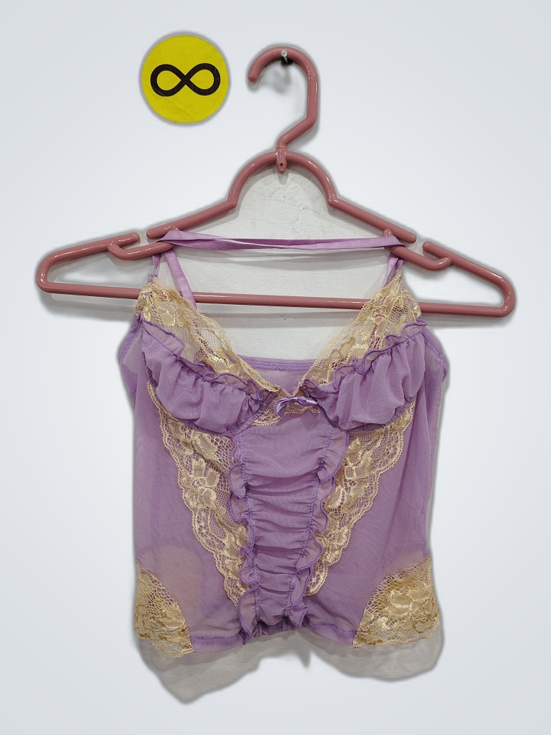 Lila Spitzenoberteil