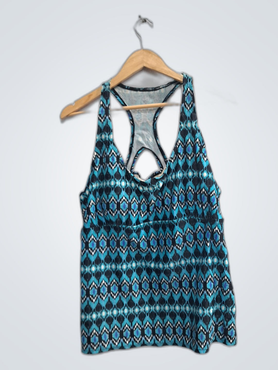 Top de tirantes con estampado geométrico en color ..