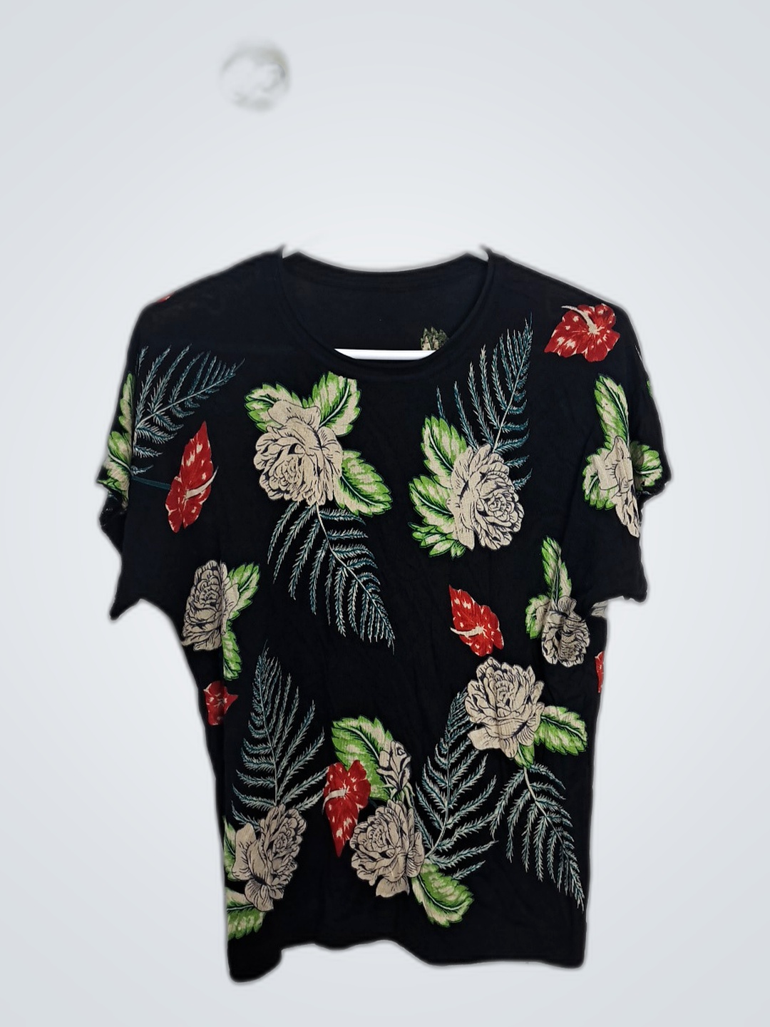 Blusa de manga corta estampada floral sin marca