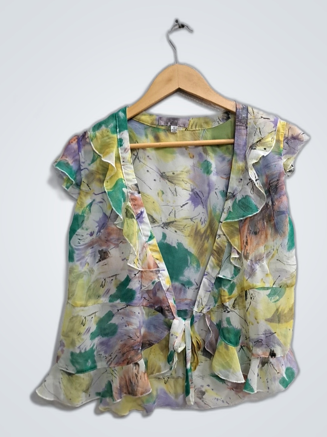 TEMT プリント ラッフル ブラウス