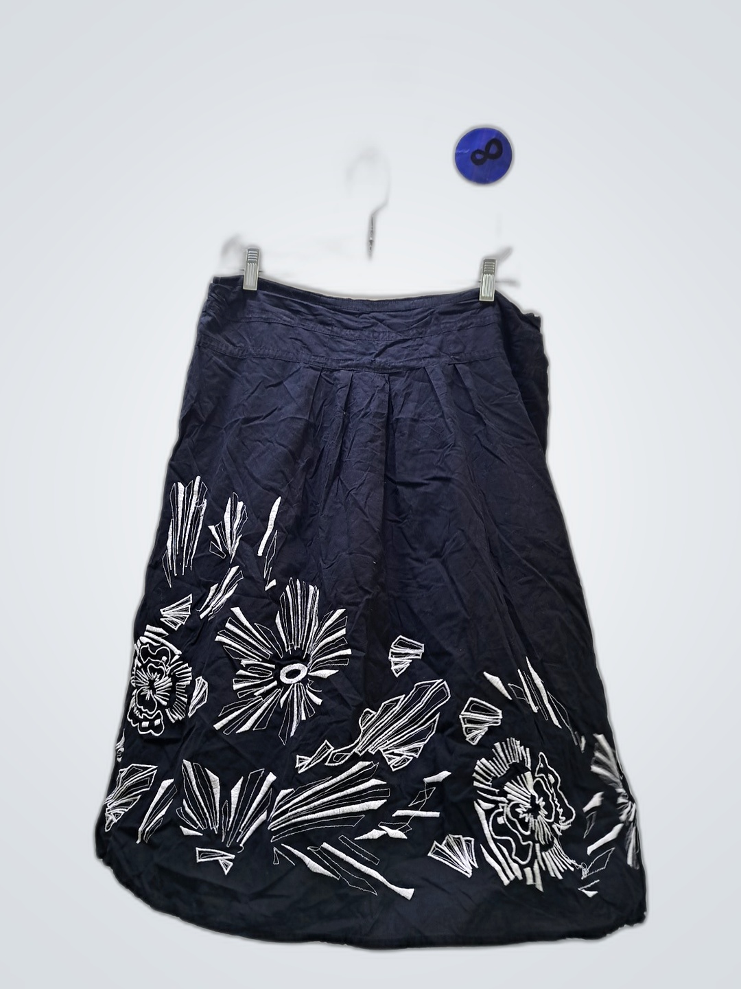 ブラックフローラルスカート