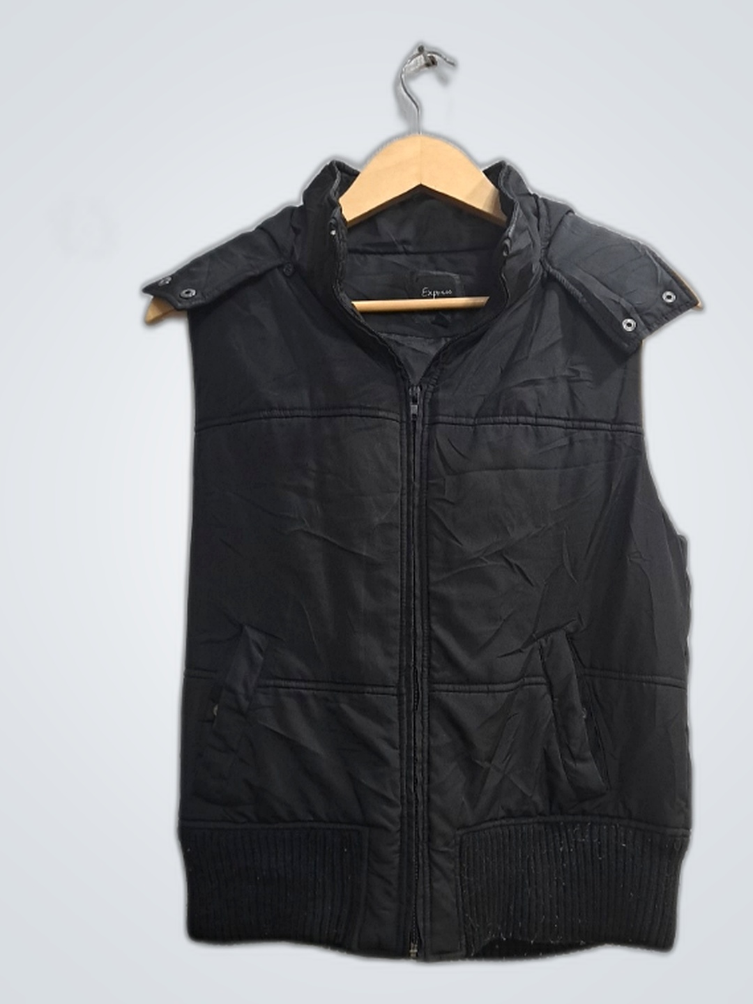 ファーライニングフード付きエクスプレスブラックパファーベスト