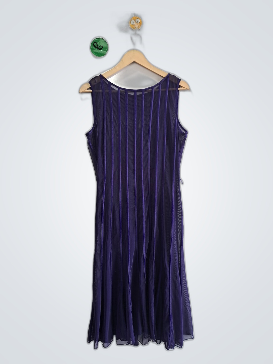 パープルストライプノースリーブミディドレス