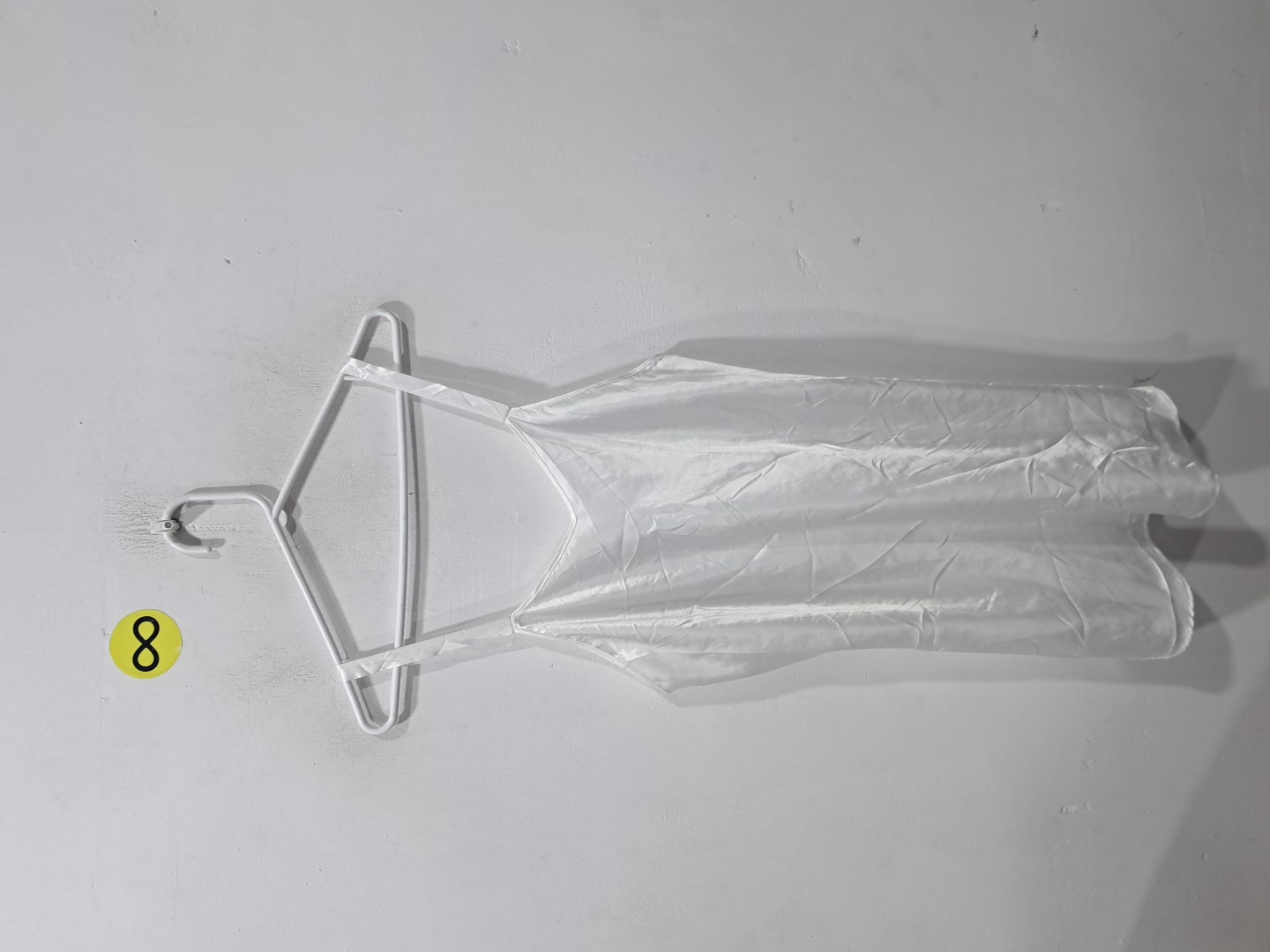 エクスプレス ホワイト サテン キャミソール