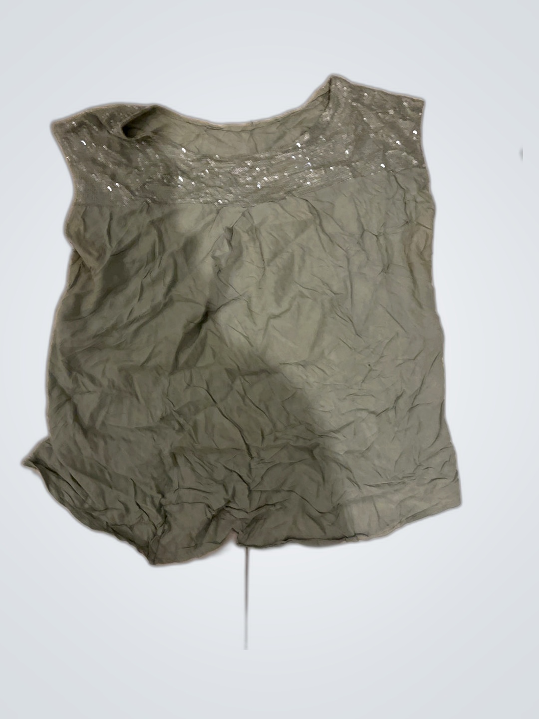 Blusa sin mangas verde con lentejuelas