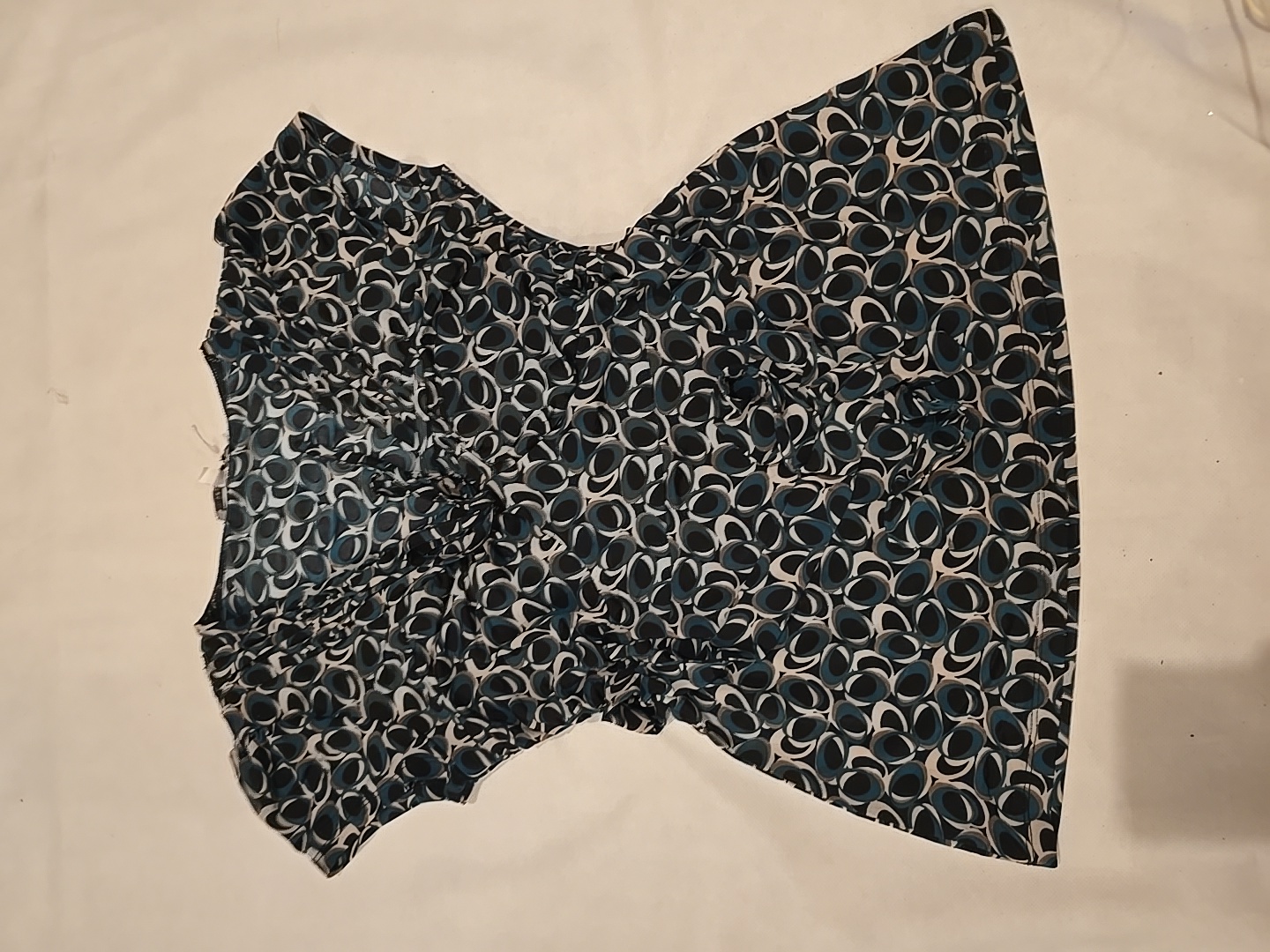 ロラ & リザ プリントラップブラウス