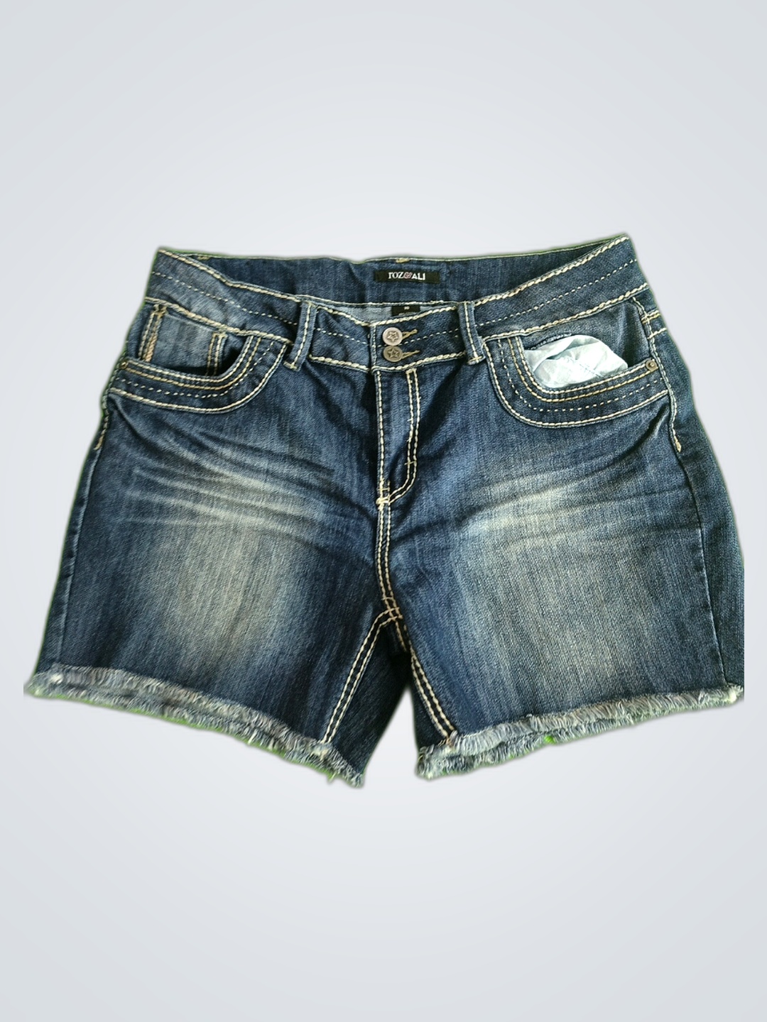 Shorts in denim