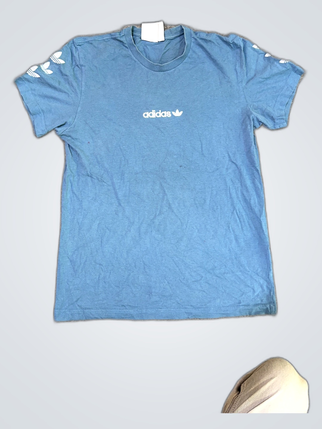 アディダス ブルーロゴ Tシャツ