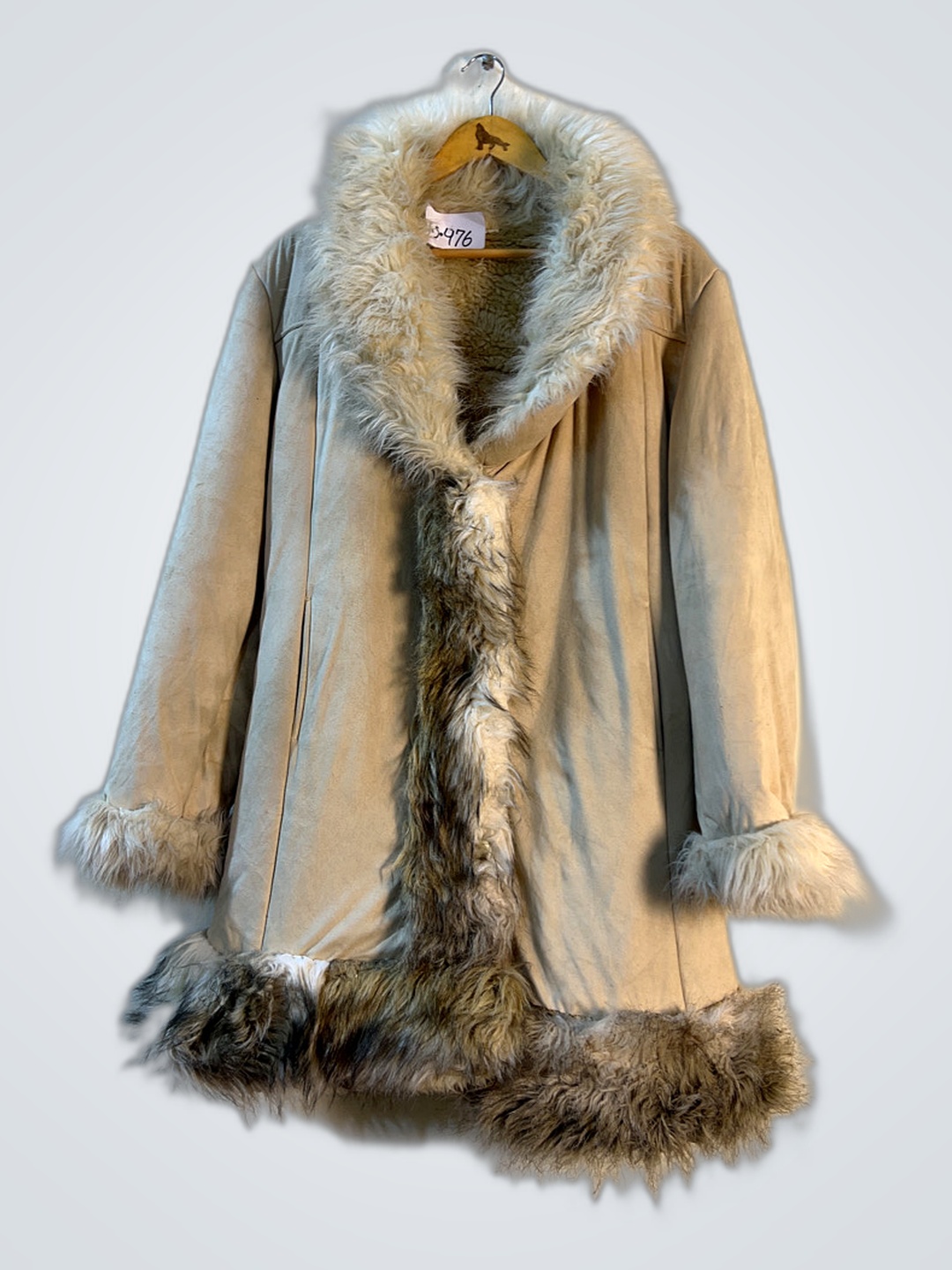 Abrigo con forro de piel