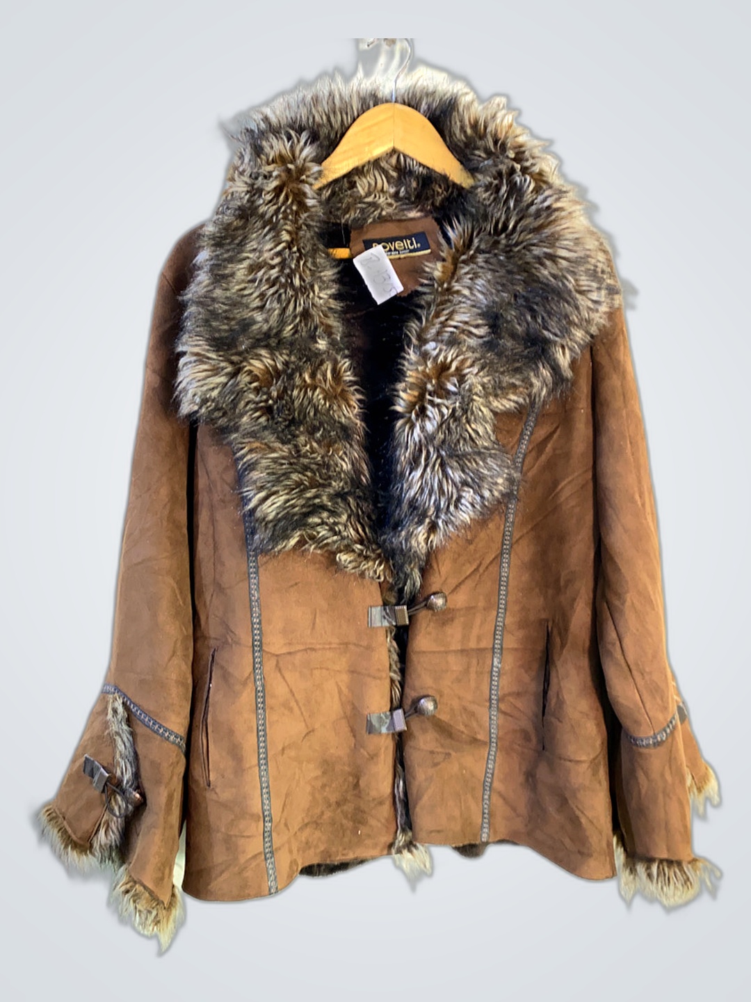 manteau en faux fur trimé adorable junior novelti