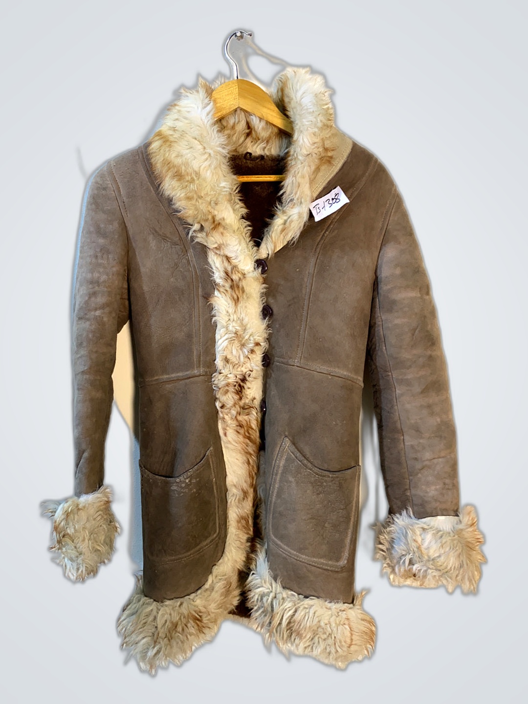 ブラウンファー付きコート