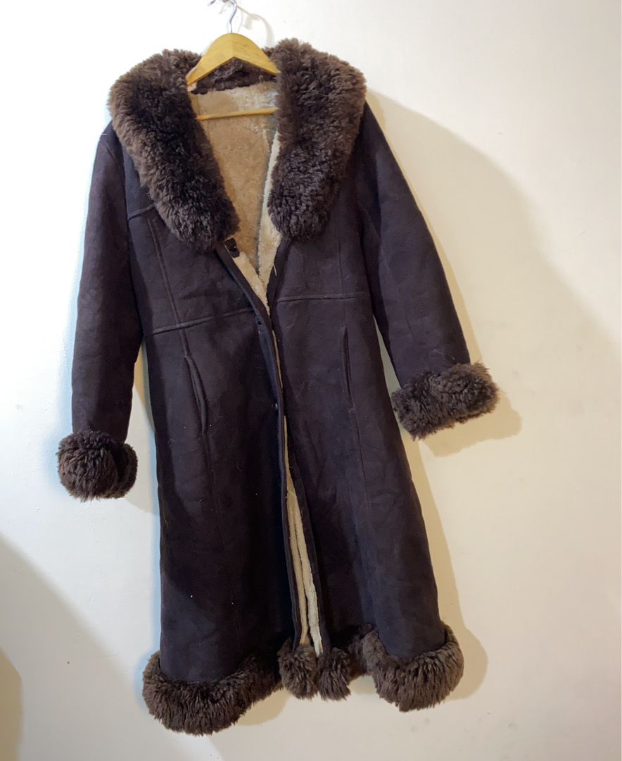 Furry Favorites Bundle: 7 Mäntel, UB Outerwear, Au..