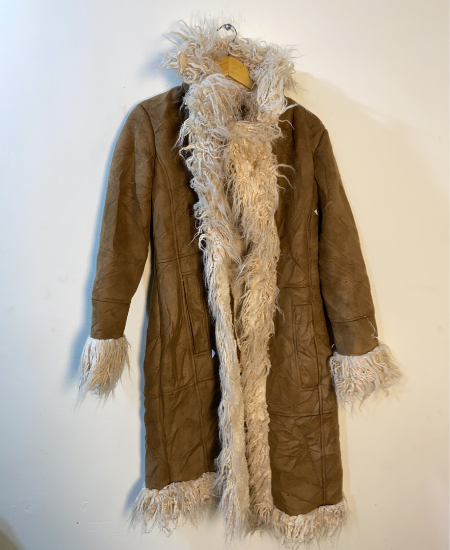 「ストラディ ヴァルスファーライニングコート」