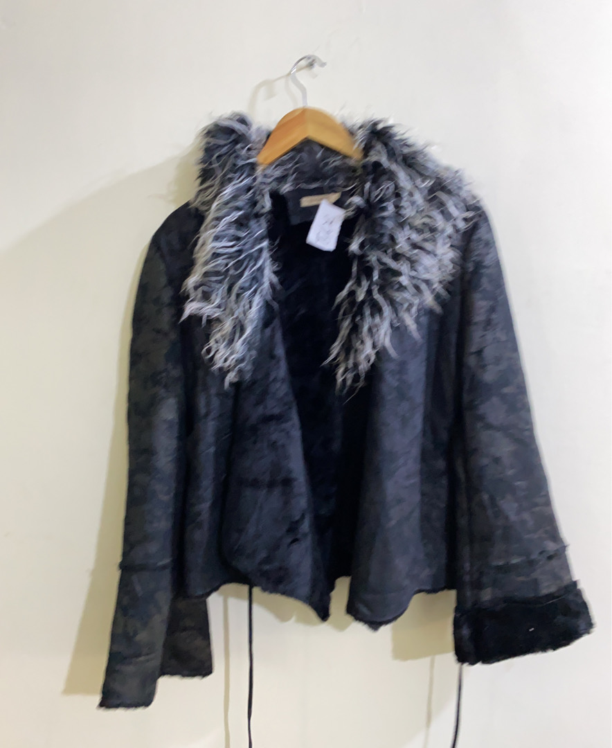 CHARMERS FASHION LINE Black Fur Jacket