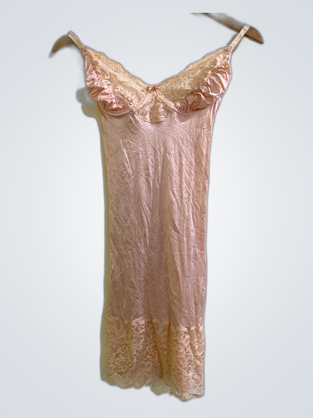 Rosa Spitzenchemise