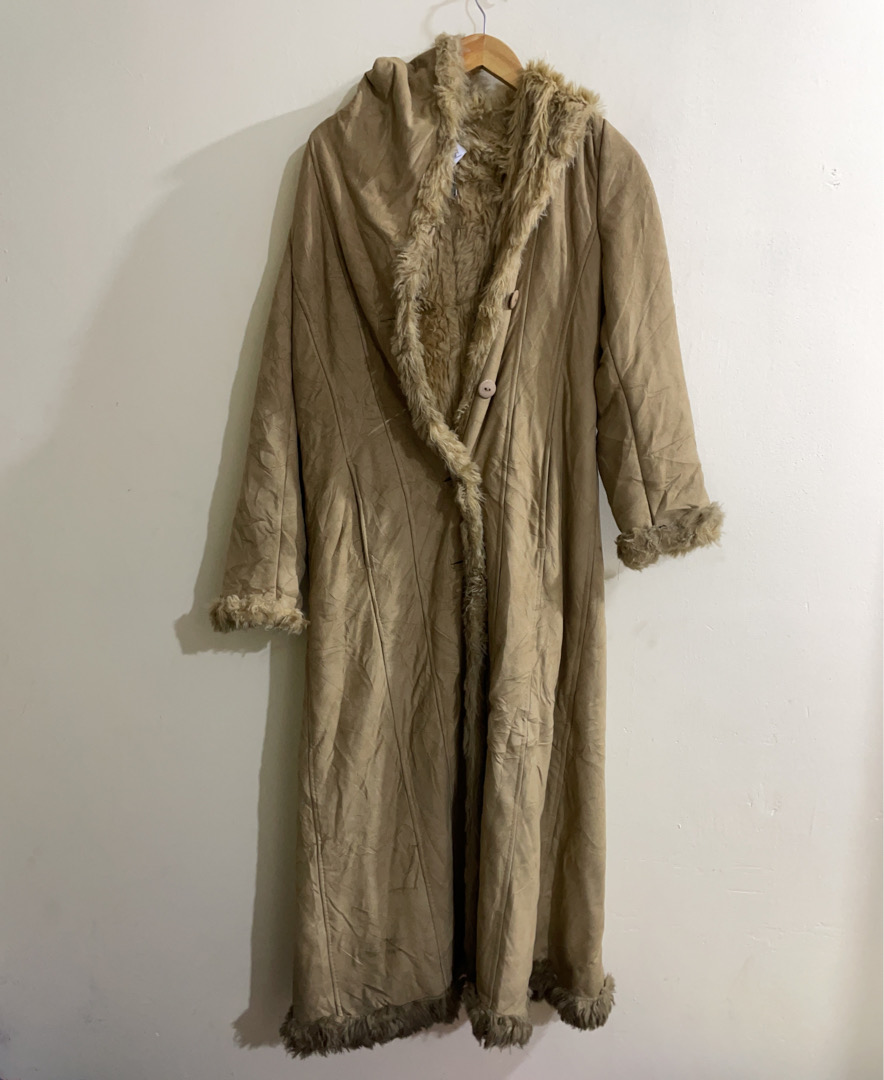 Langhaariger Pelzmantel