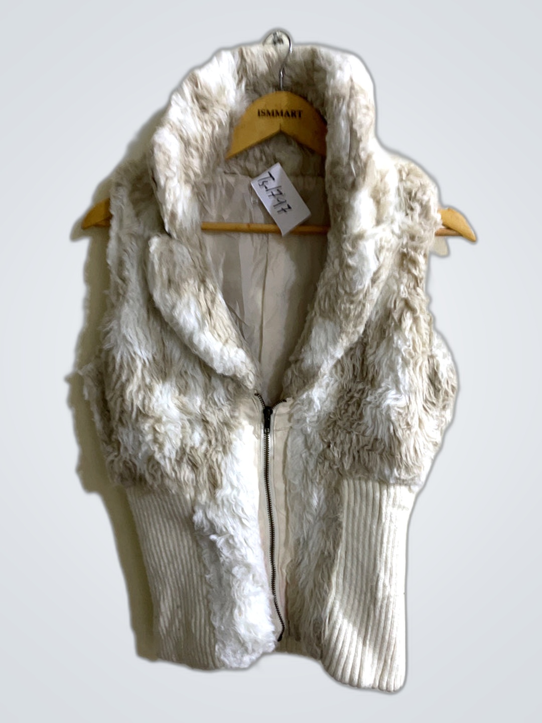 ISMMART White Fur Vest
