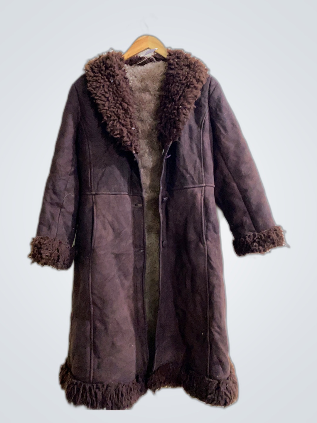 Casaco Marrom com Detalhes de Pele