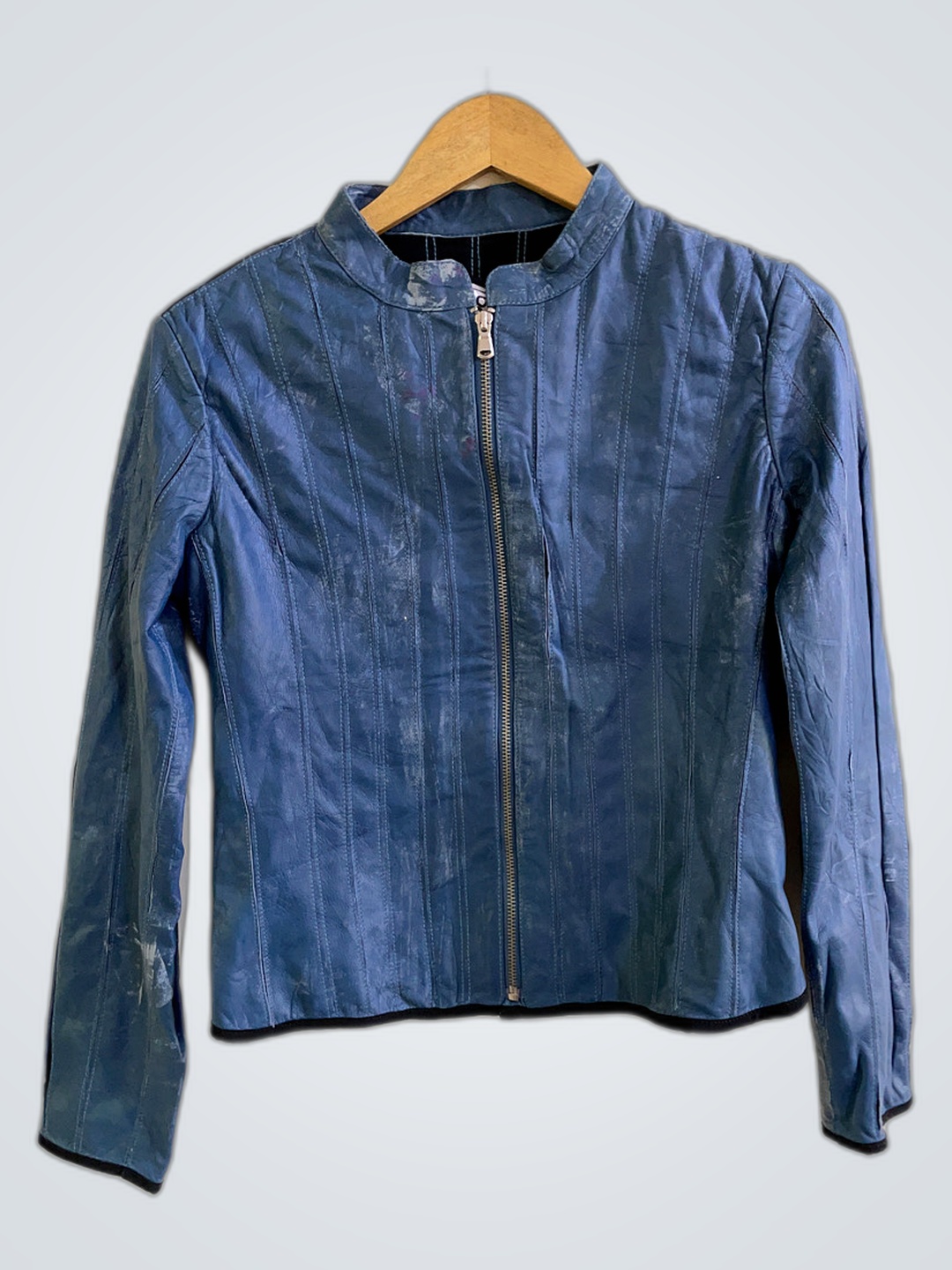 Veste en cuir véritable bleue