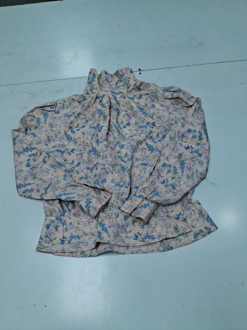 Ship N Shore Floral Printed Long Sleeve Blouse Siz..