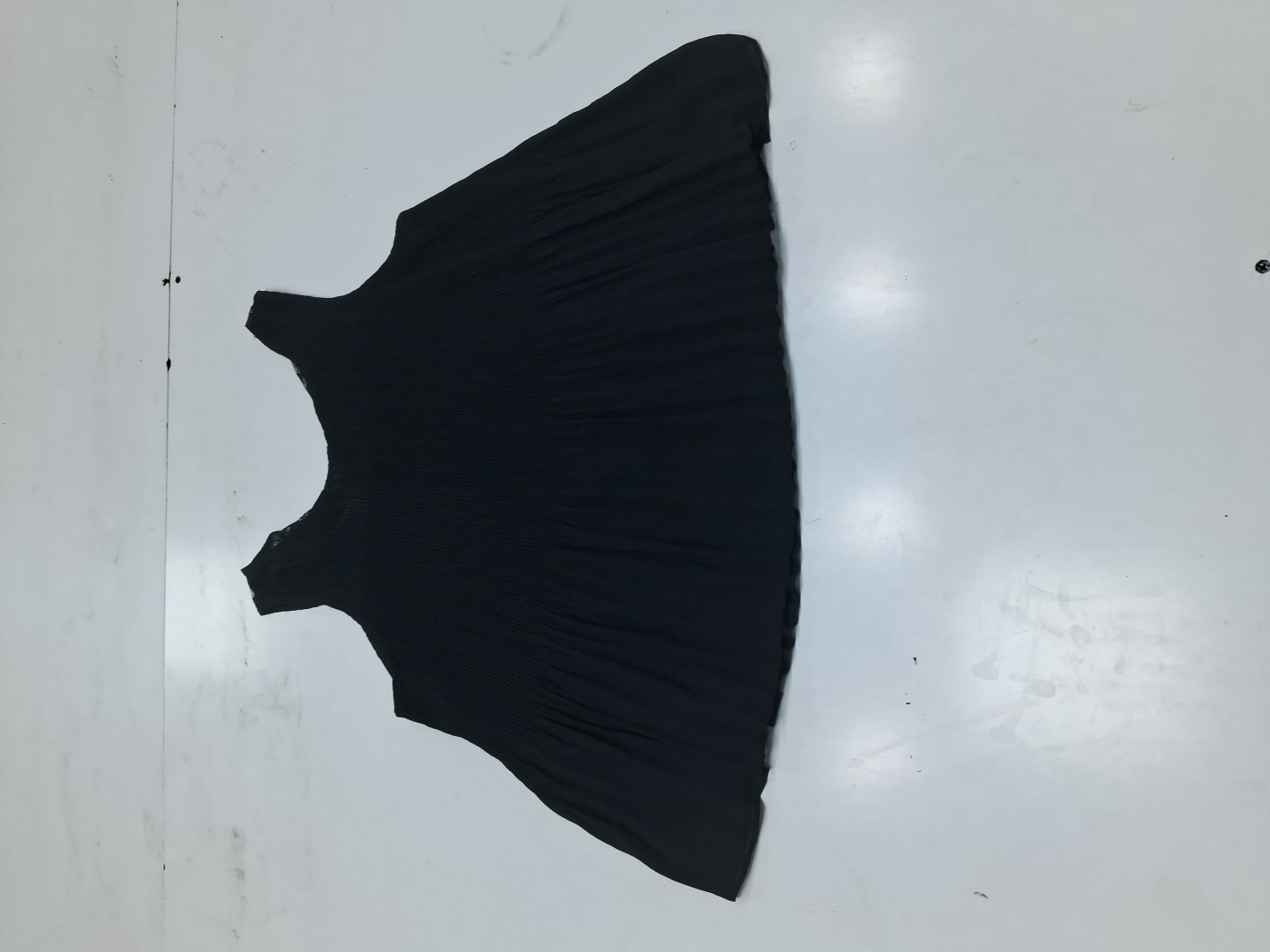 SEED Black Lace Trim Sleeveless Pleated Camisole T..