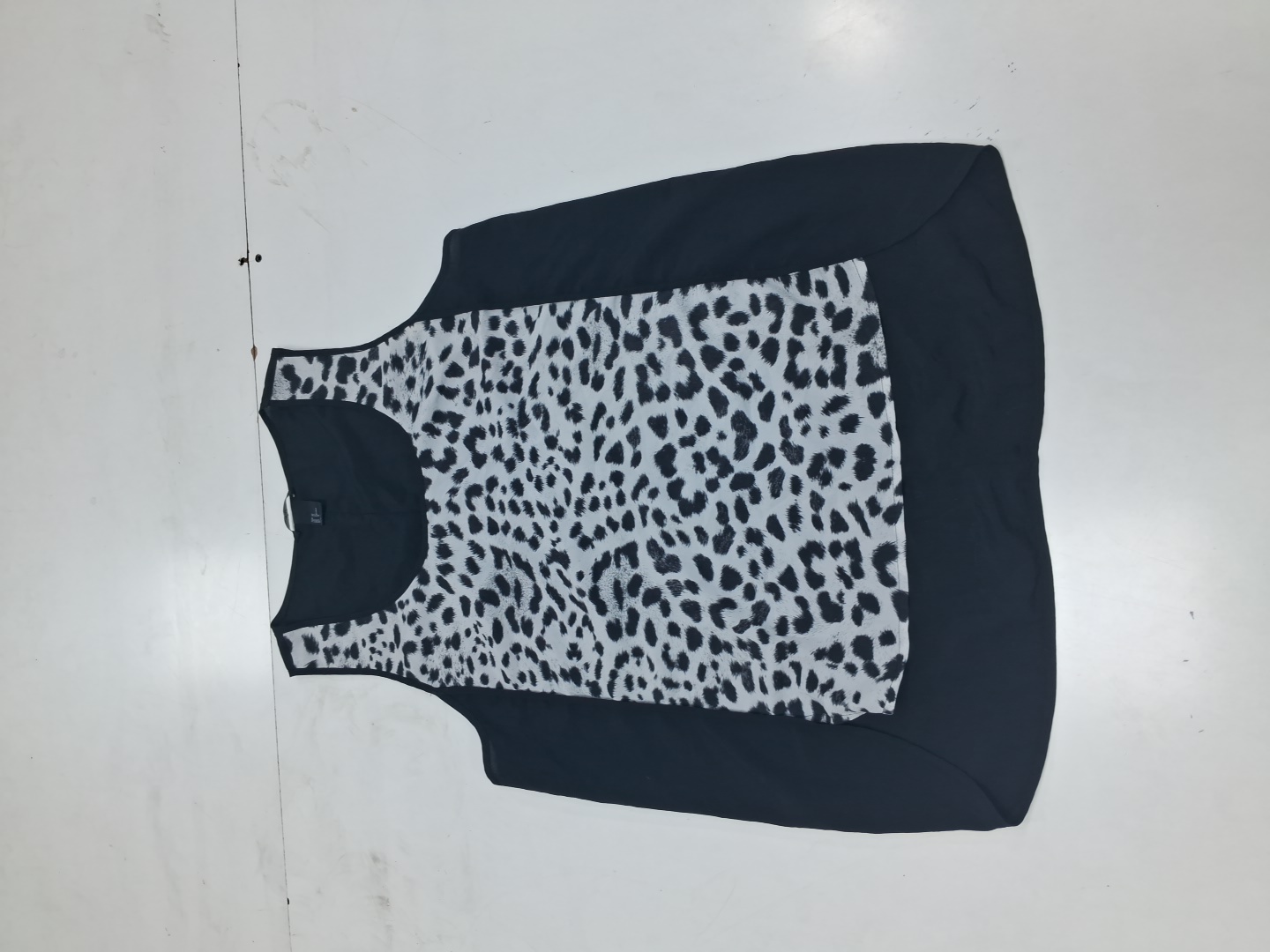 H&M Black Leopard Print Sleeveless Tank Top