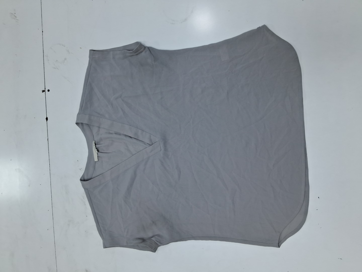 Monk & Lou Grey Sleeveless V-Neck Blouse