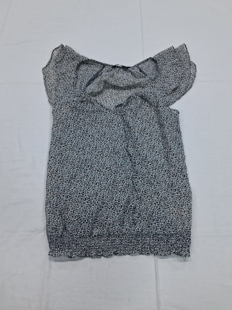 Blusa com Mangas em Renda Floral F&F