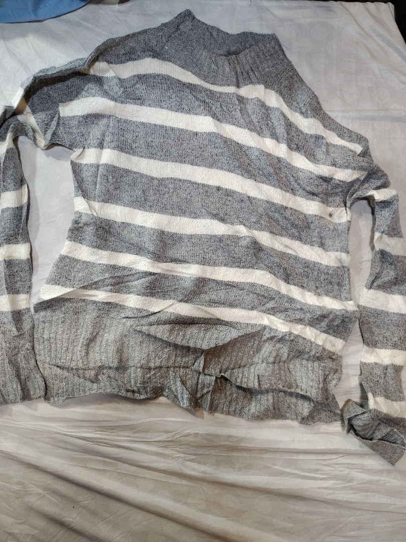 Forever 21 Striped Knit Sweater