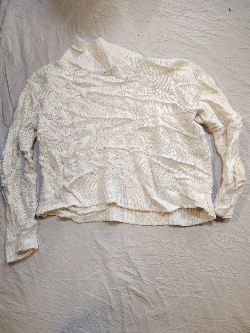 Pull à col roulé Alison et Andrew White