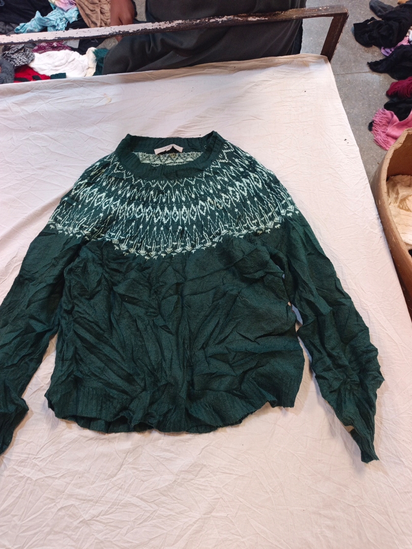 LOFT Green Geometric Knit Sweater