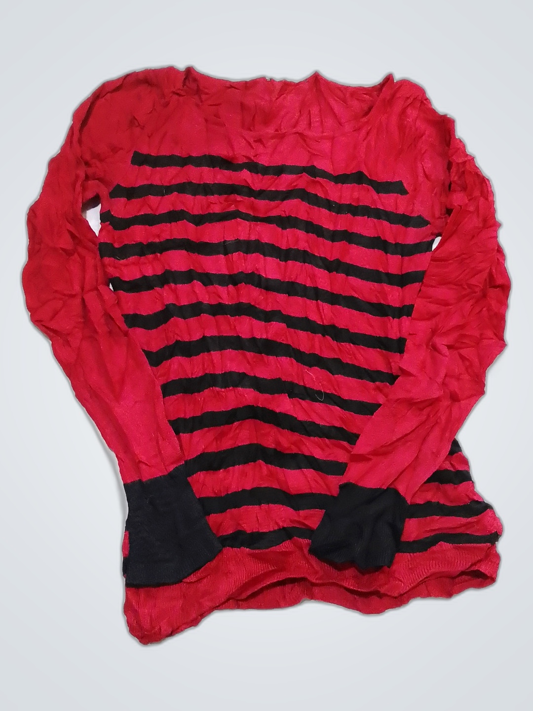 Camisa de Manga Longa Listrada Vermelha e Preta