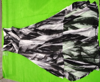 Simply Vera Vera Wang Schwarzes und Weißes Abstrac..